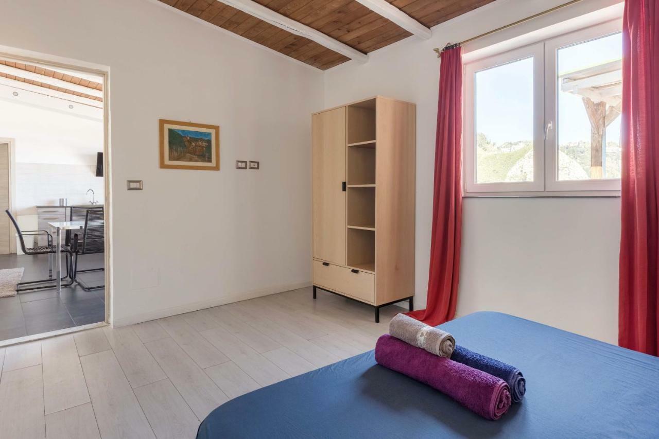 Panoramic Taormina Bay View Apartment Exterior photo